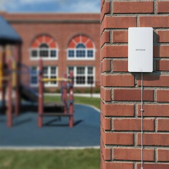 NETGEAR Insight Cloud AX1800 (WAX610Y) | WiFi 6 Outdoor Access Point | 1800 Mbit/s | PoE+ | Inclusief Montagebeugel