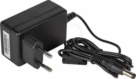 Megasat Royal Line III 32" Camping TV 12 en 24V met Triple Tuner en Fastscan