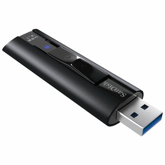 SanDisk Extreme Pro | 128GB USB-A 3.2 Flash Drive | Zwart