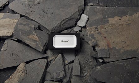 Kingston XS2000 | Externe SSD | 2000GB | USB 3.2 Gen 2x2 | Compact &amp; Snel | Zilver/Zwart