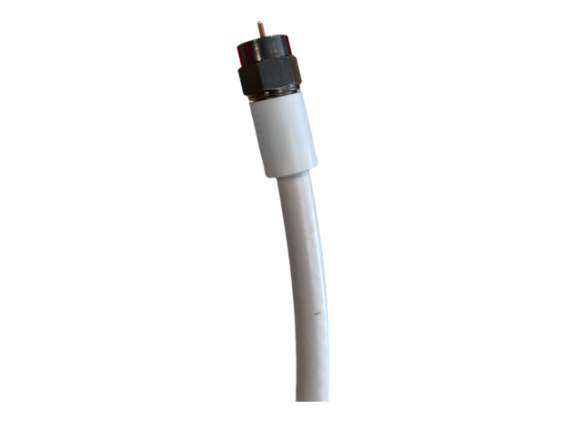 Coaxkabel met waterdichte compressie connectoren