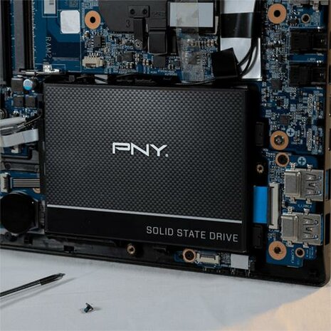 PNY SSD7CS900-4TB-RB internal solid state drive 2.5" 4000 GB SATA III