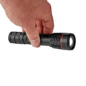 LED-Zaklamp  Batterij Gevoed 3.7 V DC 10 W N/A Incl. batterij(en) Oplaadbaar  Nominale lichtstroom: 1000 lm Lichtbereik: 200 m  Stralingshoek: 10 &deg;