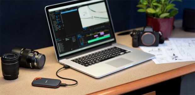 SanDisk Extreme PRO Portable | Externe SSD | 2000GB | USB 3.2 | Zwart | Compact & Robuust