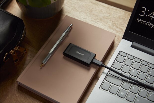 Kingston XS1000 | Externe SSD | 1TB | USB 3.2 Gen 2 | Compact & Draagbaar