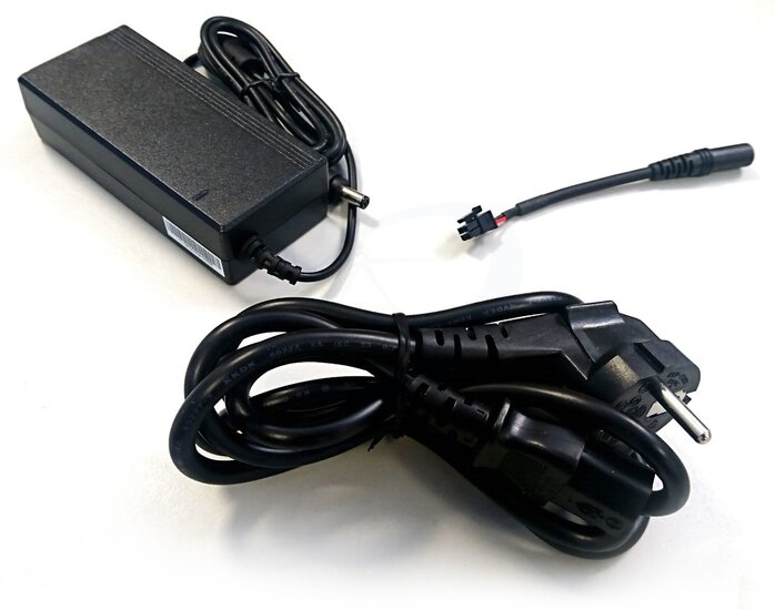 Xsarius Selfsat SNIPE 3 en 4 en Platinum 220V / 230V voedingsadapter - Adapterkit
